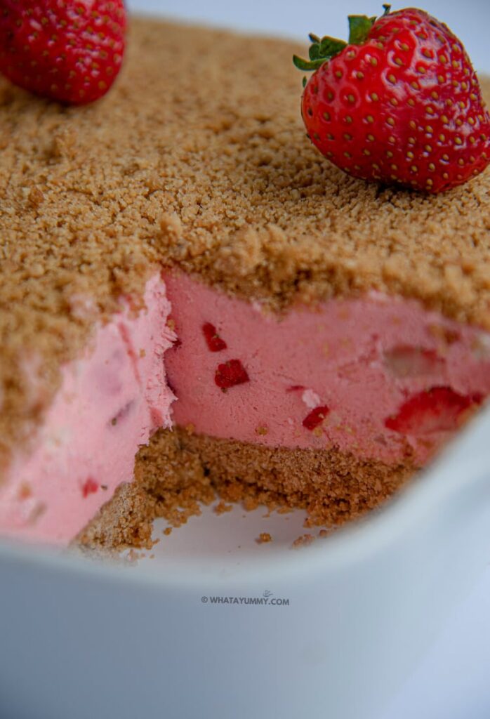 Easy Frozen Strawberry Dessert Yummy Recipes