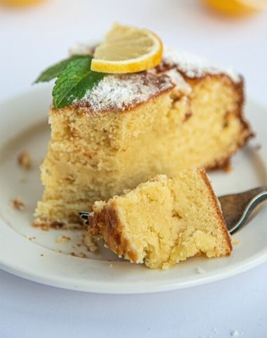 ITALIAN LEMON RICOTTA CAKE